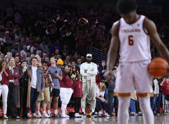 Lebron ponosan na Bronijev povratak: Produžio si mi život