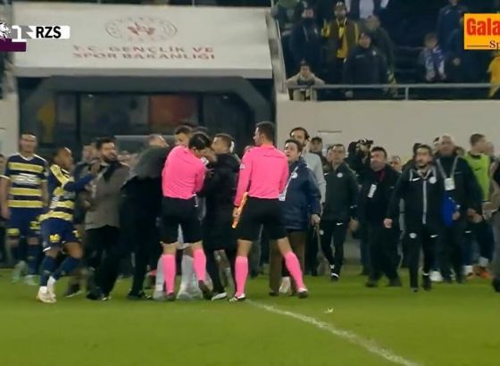 Skandal u Turskoj: Predsjednik kluba utrčao na teren i nokautirao sudiju