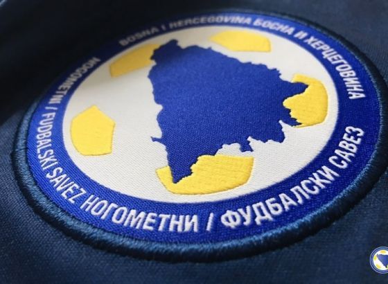 UEFA kaznila Nogometni savez BiH zbog ponašanja navijača na utakmici s Luksemburgom