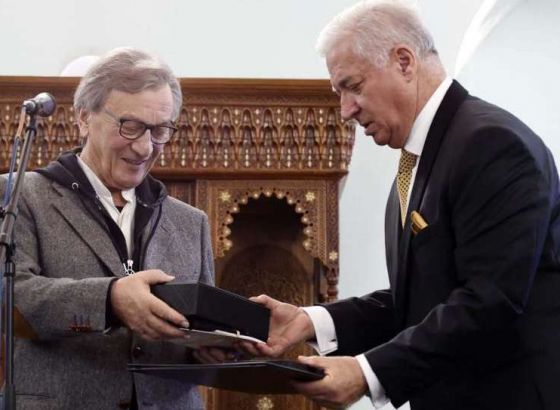 Bošnjački institut dodjelom Medalje odao priznanje Dževadu Karahasanu i Safetu Zecu
