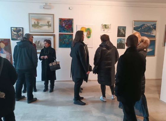Otvoren Prvi Kunst market Sarajevo, izlažu brojni likovni umjetnici
