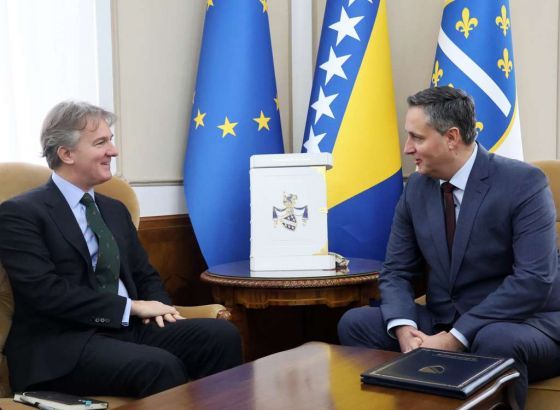 Bećirović i Reilly: Podjele i opasna politika prijetnji osuđeni na propast