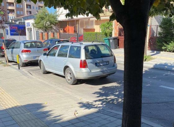 Srbija: Reakcije nakon odluke srbijanske Vlade o slobodnom kretanju vozila s Kosova