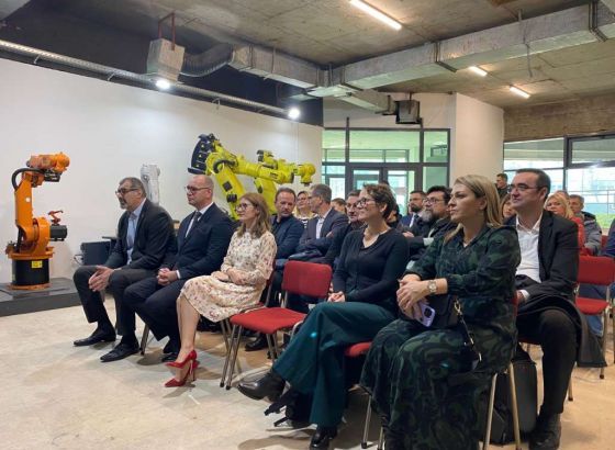 Otvoren prvi digitalni inovacijski centar u oblasti industrijske robotike i automatike u Tuzli 