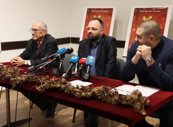 Božićni koncert SPKD 'Prosvjeta' u petak u Narodnom pozorištu Sarajevo, gosti iz Crne Gore (VIDEO)