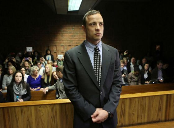 Pistorijus pušten na uslovnu slobodu; Majka žrtve: Mi koji ostajemo služimo doživotnu kaznu