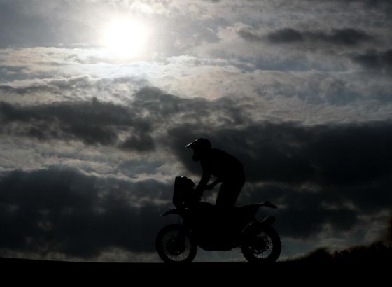 Španski motociklista preminuo nakon nesreće na Dakar reliju