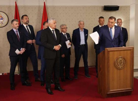 SNSD: Održan sastanak s liderima Trojke i HDZ-a, značajan napredak u vezi s Izbornim zakonom