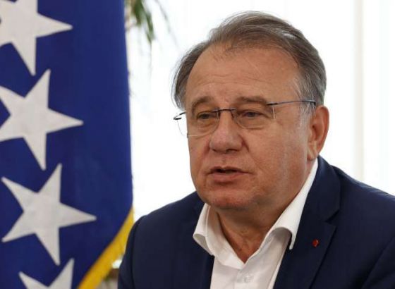 Nikšić: Podrška budžetu dobar putokaz za funkcioniranje institucija u FBiH