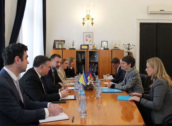 Konaković i Brkić s ministricom Luehrmann: Otvaranje pristupnih pregovora podstiče razvojni proces