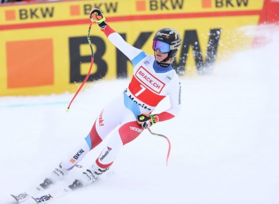 Švicarka povećala prednost pred Shiffrin pobjedom u spustu u Crans Montani