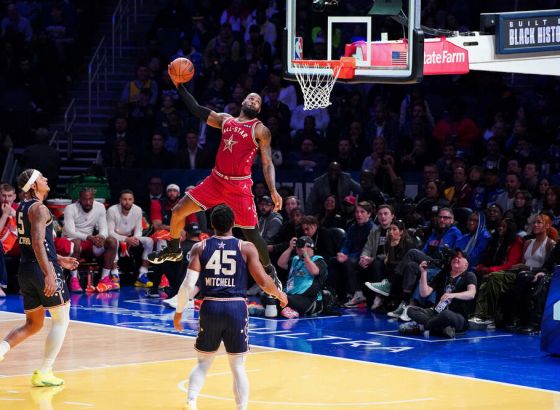 Istok prebacio 200 poena i slavio u Ol-star meču, Lilard MVP, Lebronov 20. meč među zvijezdama