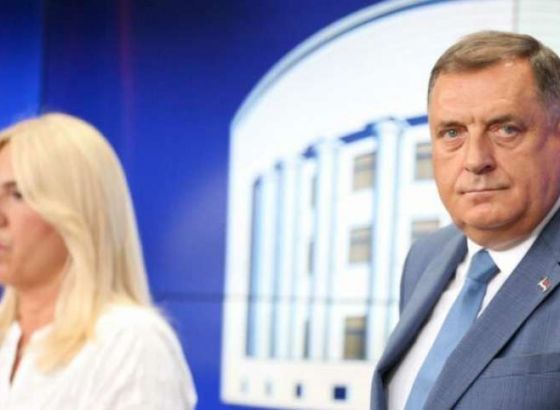 Vučević: Postoji pritisak na Beograd da disciplinira Banjaluku