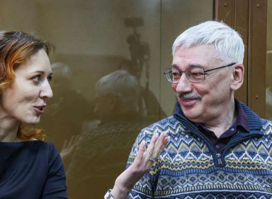 Ruski sud osudio borca za ljudska prava Olega Orlova na dvije i po godine zatvora