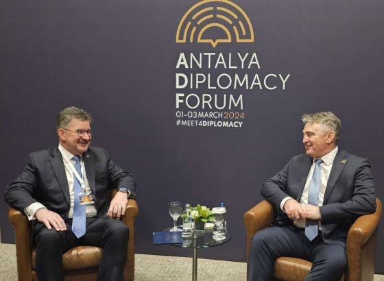 Komšić - Lajčak - Otvaranje pregovora za članstvo u EU važan korak za BiH