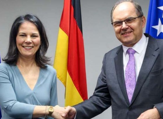 Schmidt i Baerbock: Od krucijalnog značaja usvojiti paket mjera za integritet izbornog procesa