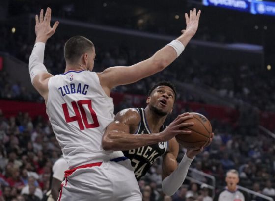 Lillard i Antetokounmpo odveli Buckse do pobjede protiv Clippersa