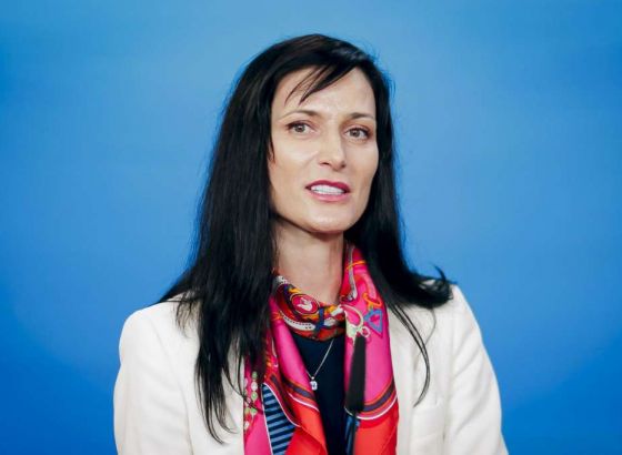 Šefica bugarske diplomatije Marija Gabriel pristala na premijersku poziciju