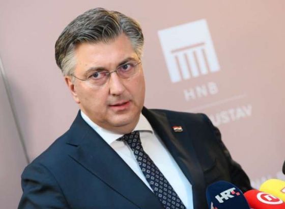 Plenković: Nit je Grbin predsjednik SDP-a, nit je Milanović predsjednik Republike