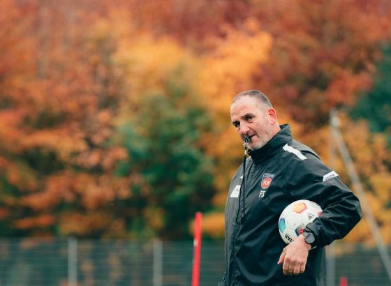 Došao kao trener za dvije utakmice, ostao skoro 17 godina i Hajdenhajm od pete lige doveo do Bundeslige