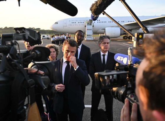 Macron kaže da je ogranak IS-a izveo napad na Moskvu, a grupa je pokušala napade u Francuskoj