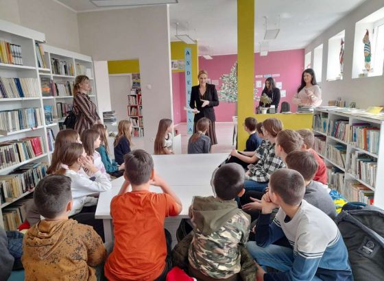 Uručenje donacije od 500 knjiga Narodnoj knjižnici HNŽ-a