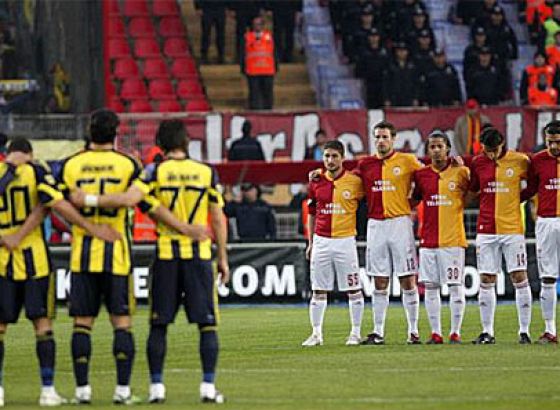 Fenerbahce će protiv Galatasaraya igrati s juniorskim timom