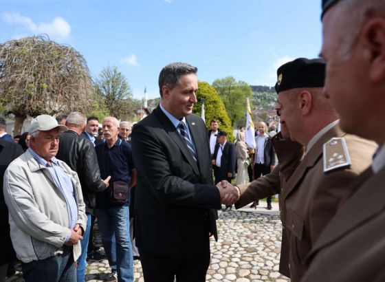 Bećirović: NATO ima mandat prema Dejtonskom sporazumu da reaguje kada je ugrožen mir