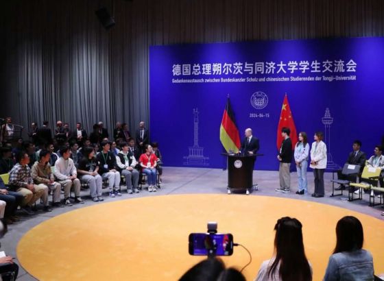 Xi: Moramo posmatrati i razvijati bilateralne odnose na svestran način