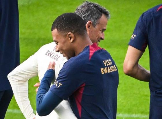 Enrique: Čekamo da se gospodin Mbappe izjasni o ostanku u klubu