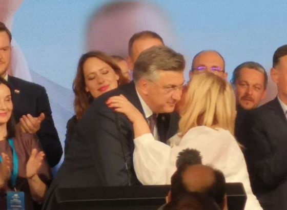 Plenković: HDZ treći put zaredom uvjerljivo pobijedio na izborima