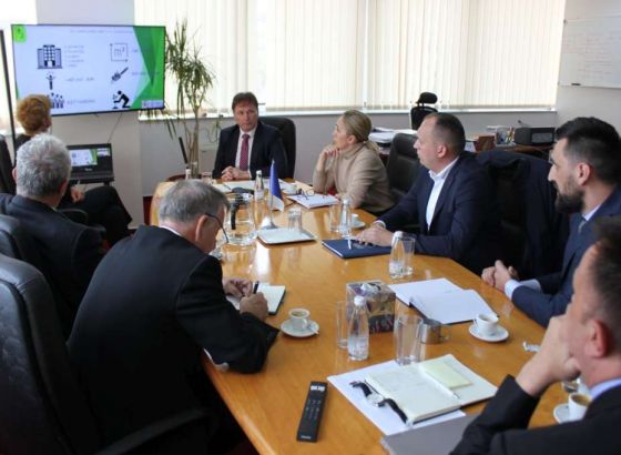 Ministar Hrnjić inicirao sastanak o potencijalima neiskorištene šumske biomase u USK