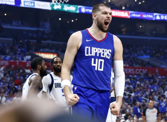 Dončić i Mavsi nemoćni u Los Angelesu, Bucksi mogu i bez Antetokounmpa