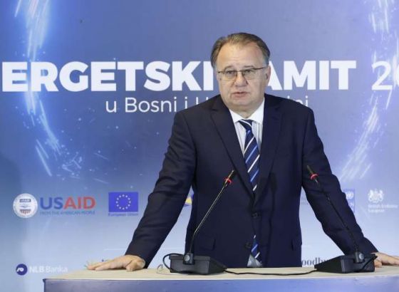 Nikšić: U svemu vidimo podjele i lične interese, uskoro ćemo morati doći do rješenja
