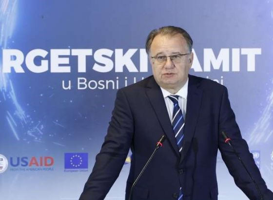 Nikšić: U svemu vidimo podjele i lične interese, uskoro ćemo morati doći do rješenja (VIDEO)