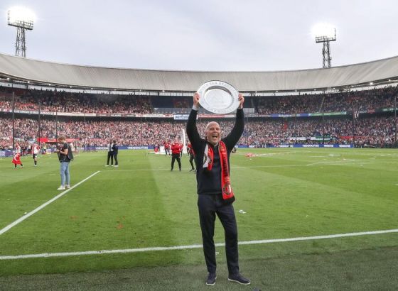 Arne Slot novo ime na Liverpulovoj listi