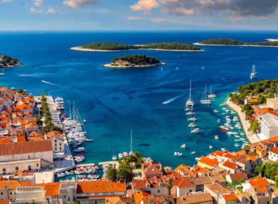 Hrvatska: Ugostitelji ulažu i zapošljavaju, puno očekuju od sezone, ali muče ih stari problemi