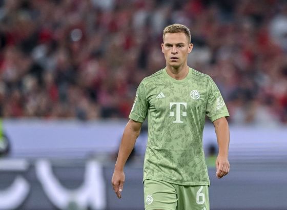 Bayern nudi Kimmicha i novac za dva igrača Barcelone