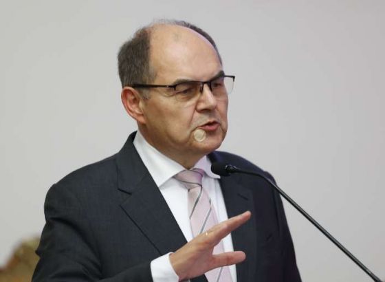 Schmidt: Neviđeni napadi na Mirovni sporazum