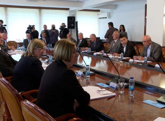 Vijeće naroda RS bez dogovora, veto Bošnjaka na Izborni zakon ostaje na snazi