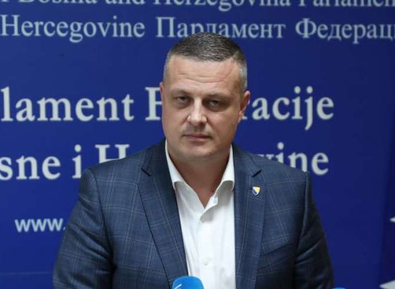 Mijatović zahvalan što su delegati omogućili da se zakonski utiče na razvoj subjekata male privrede