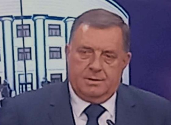 Dodik: Tražili smo da u četvrtak položimo vijence u Srebrenici