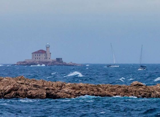 Hrvatska: U moru viškog akvatorija pronađeno tijelo muškarca