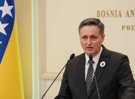 Bećirović: Niko nema pravo ni pomisliti da razgovara o podjeli BiH