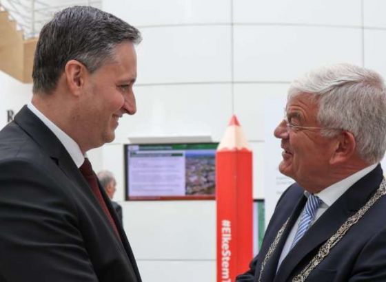 Bećirović sa gradonačelnikom Haaga: Hvala za odluku o izgradnji Memorijala žrtvama genocida u Srebrenici