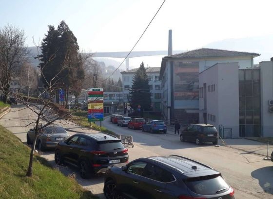 Pacijent iz Kaknja u zeničkoj bolnici izvršio samoubistvo skokom s trećeg sprata