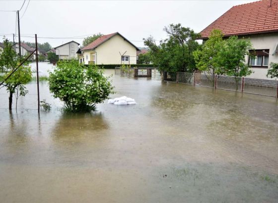Hrvatska: U Rasinji stradalo 30-ak kuća