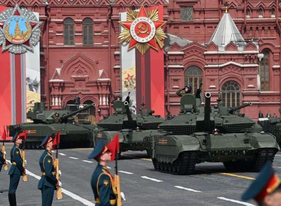 Medvedev pozvao američke neprijatelje da koriste rusko oružje protiv SAD