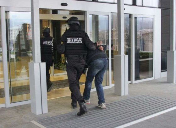 U Mokrom kod Pala pronađena plantaža marihuane, uhapšene dvije osobe