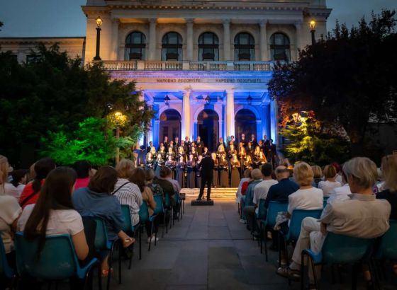 Kultura na ulice: Na pozorišnom Trgu Susan Sontag izveden spektakularan koncert hora Opere NPS